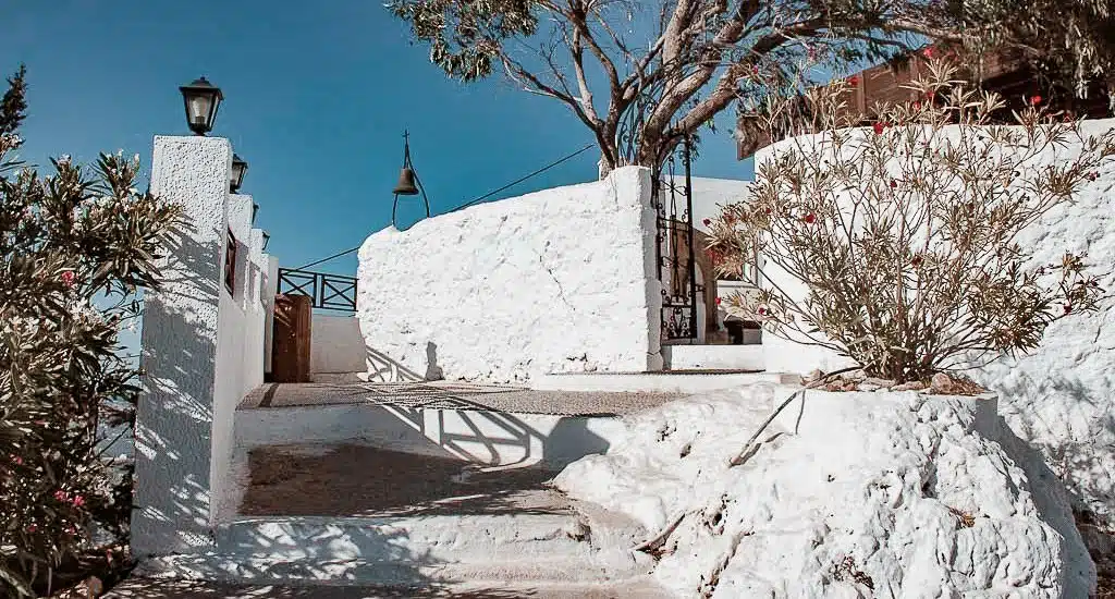 Insights Greece - Greek Islands 20 Most Breathtaking Churches Insights Greece - Greek Islands 20 Most Breathtaking Churches