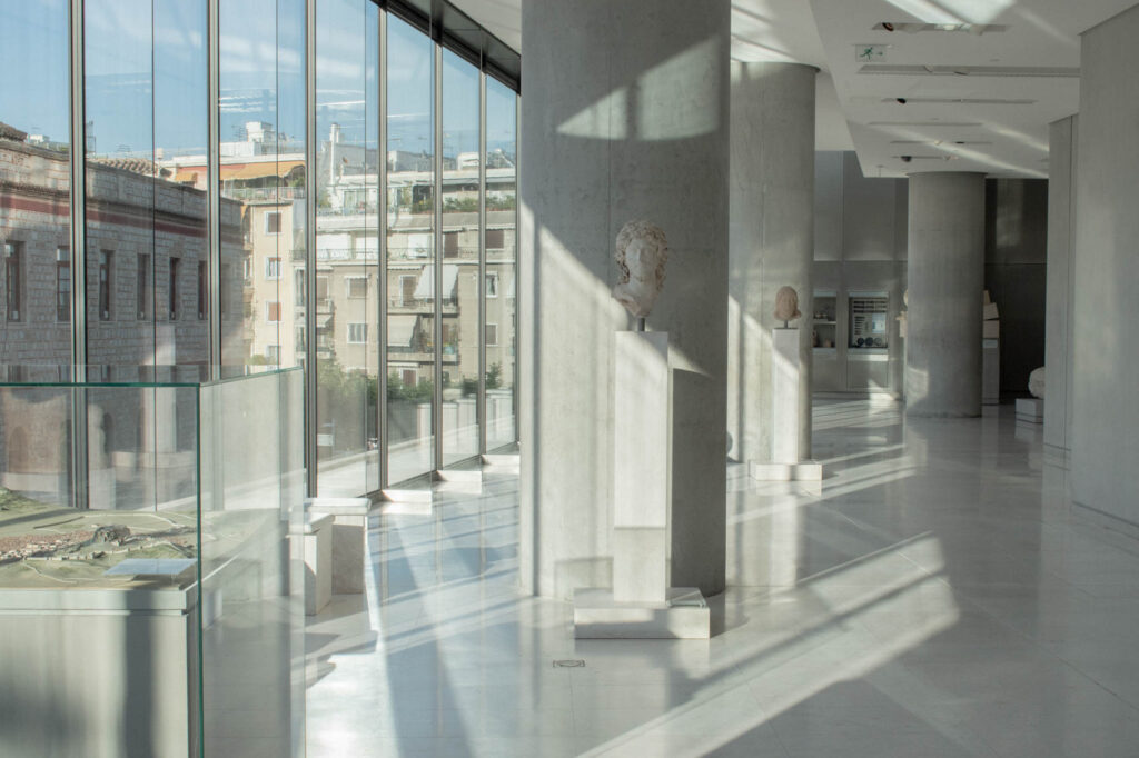 Insights Greece - Greek Girl in a Museum