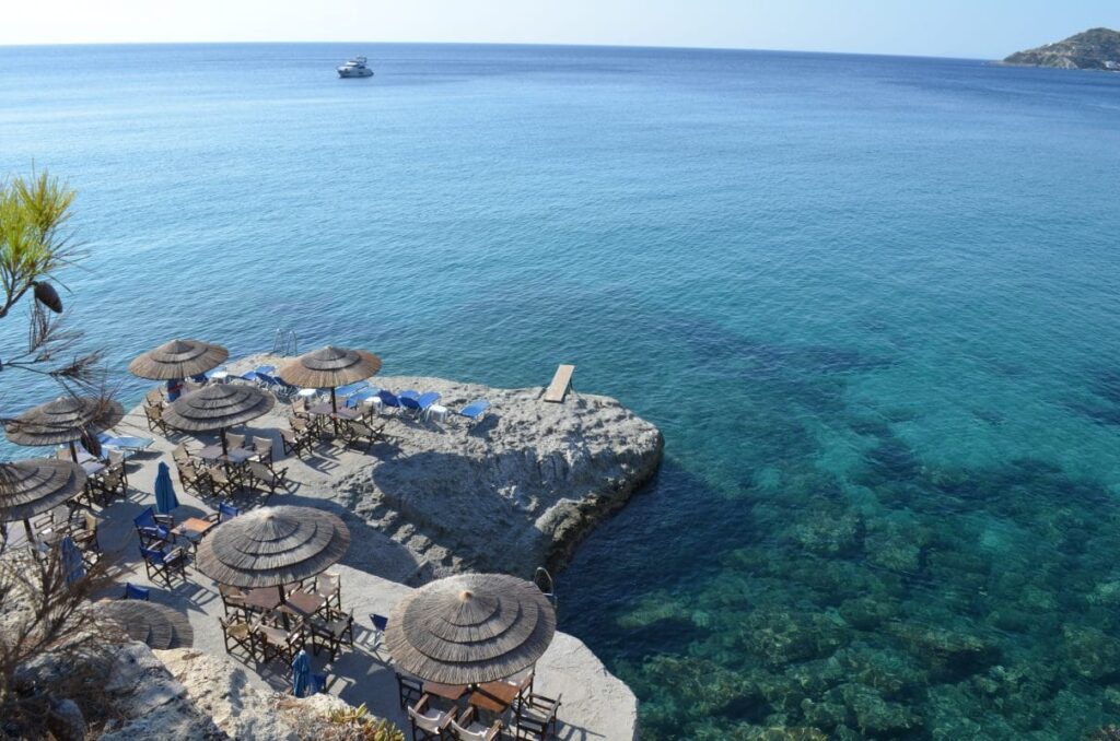 Insights Greece - 20 Best Beachfront Bars in Greece