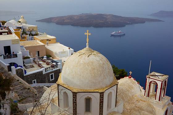 Insights Greece - Exploring Santorini's Active Volcano