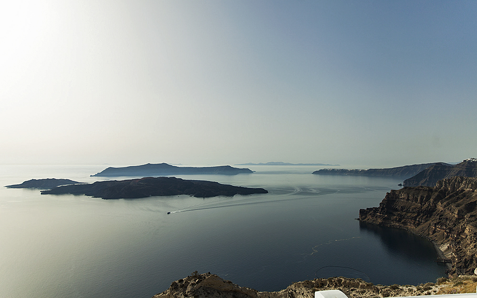 Insights Greece - Exploring Santorini's Active Volcano