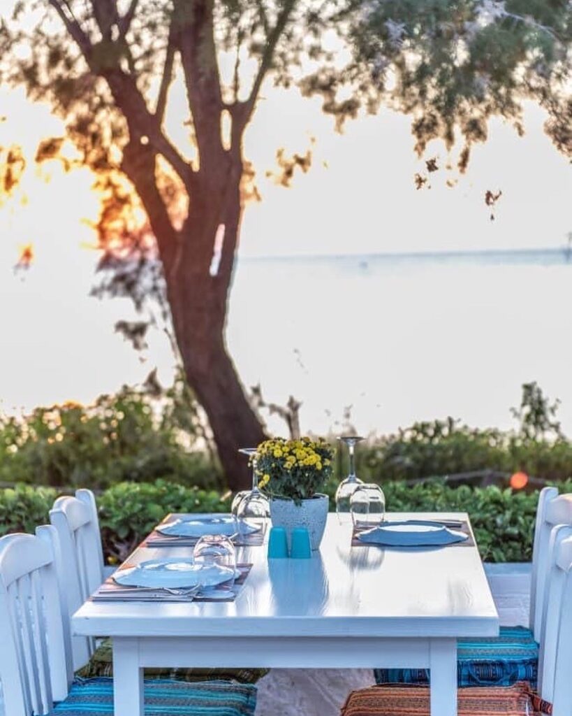 Insights Greece - 10 Amazing Restaurants in Athens Riviera