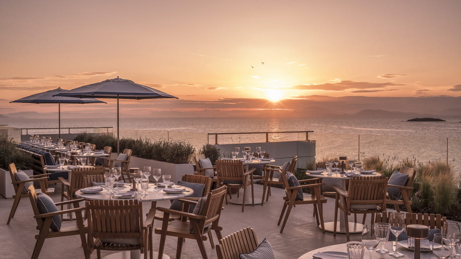 Insights Greece - 10 Amazing Restaurants in Athens Riviera