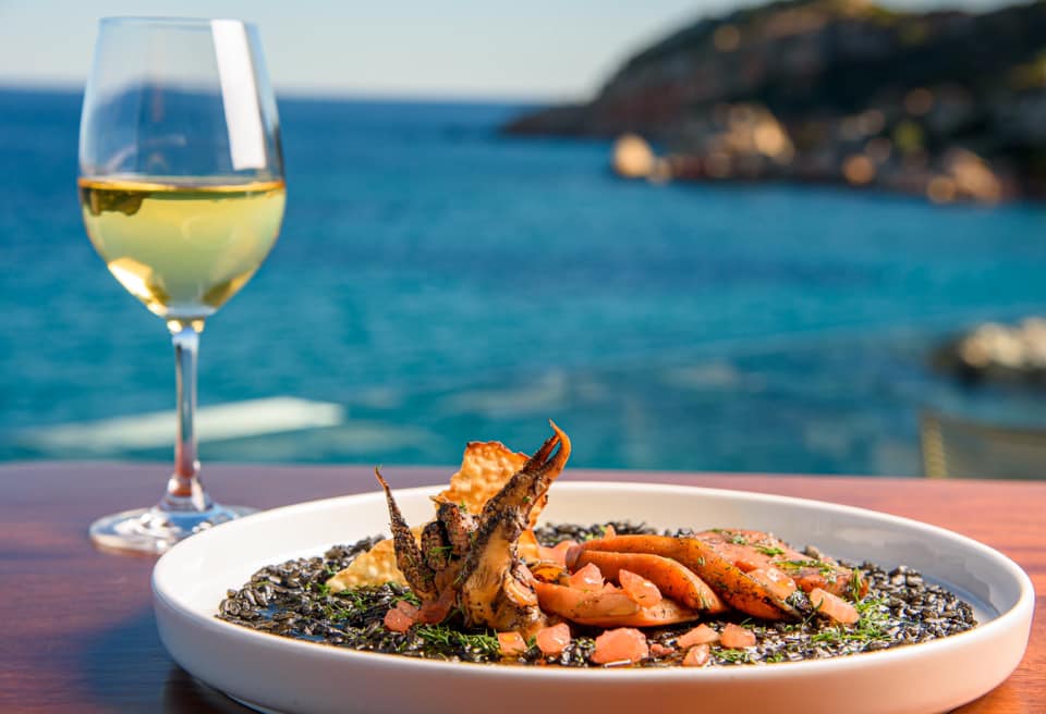 Insights Greece - 10 Amazing Restaurants in Athens Riviera