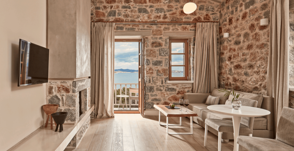 Insights Greece - Luxury Seaside Hotel Set in Mani