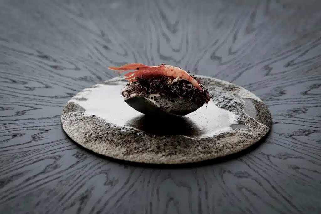 Insights Greece - Delta Restaurant and Bar Opens at SNFCC Insights Greece - Delta Restaurant and Bar Opens at SNFCC