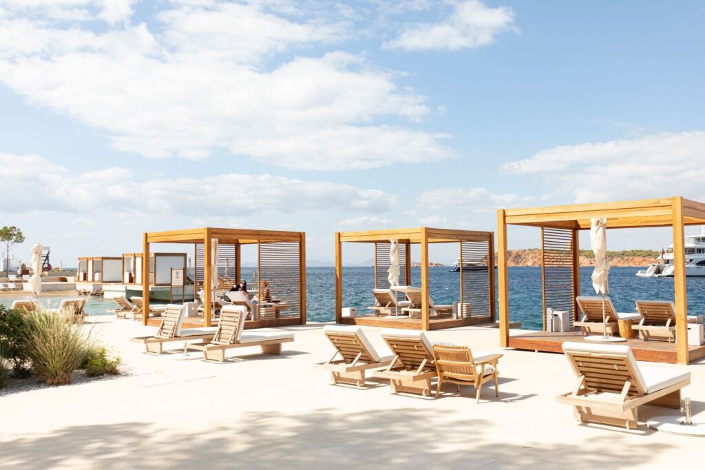 Insights Greece - Four Seasons Astir Palace Athens - A Cosmopolitan Classic Meets Modern Luxury