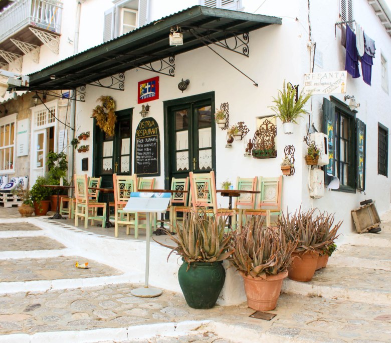 Insights Greece - Where to Eat and Drink in Hydra