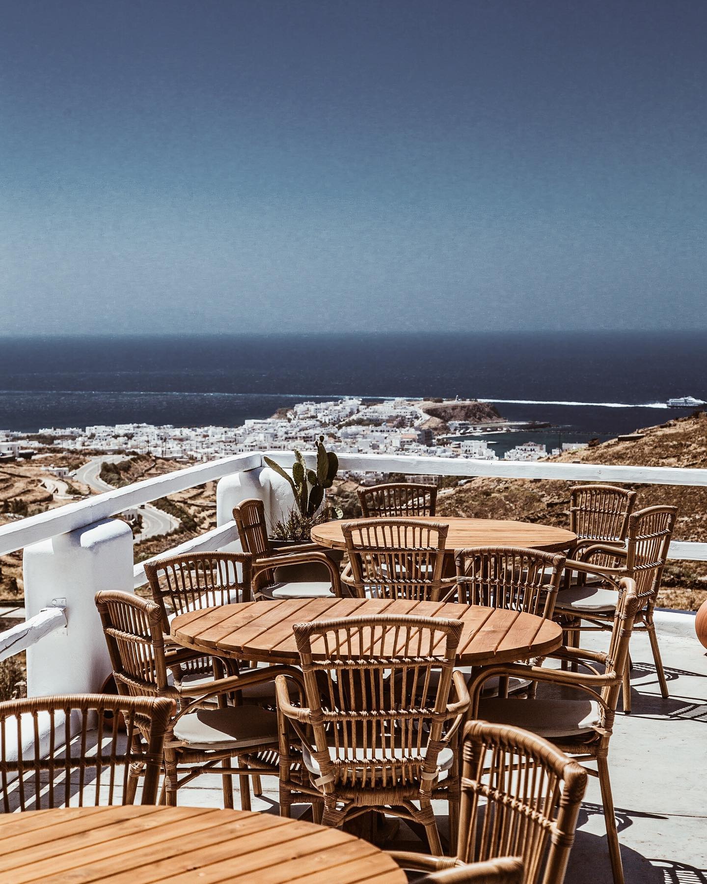 Insights Greece - Best Places to Eat and Drink in Tinos