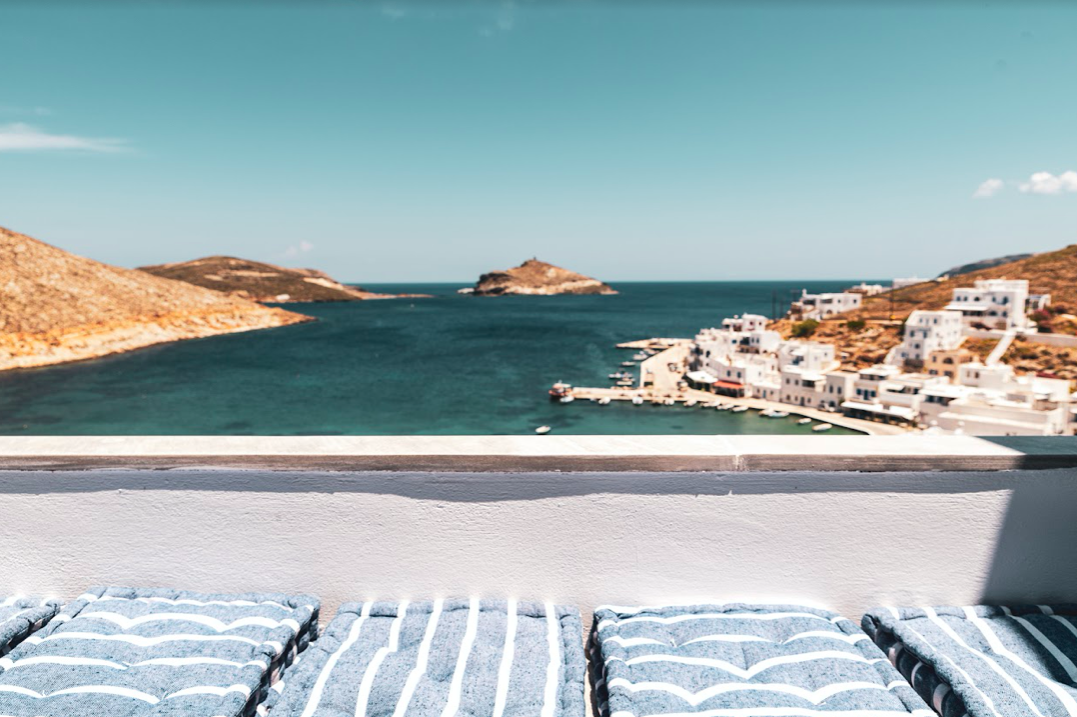 Insights Greece - Handpicked Dream Holiday Homes in Tinos