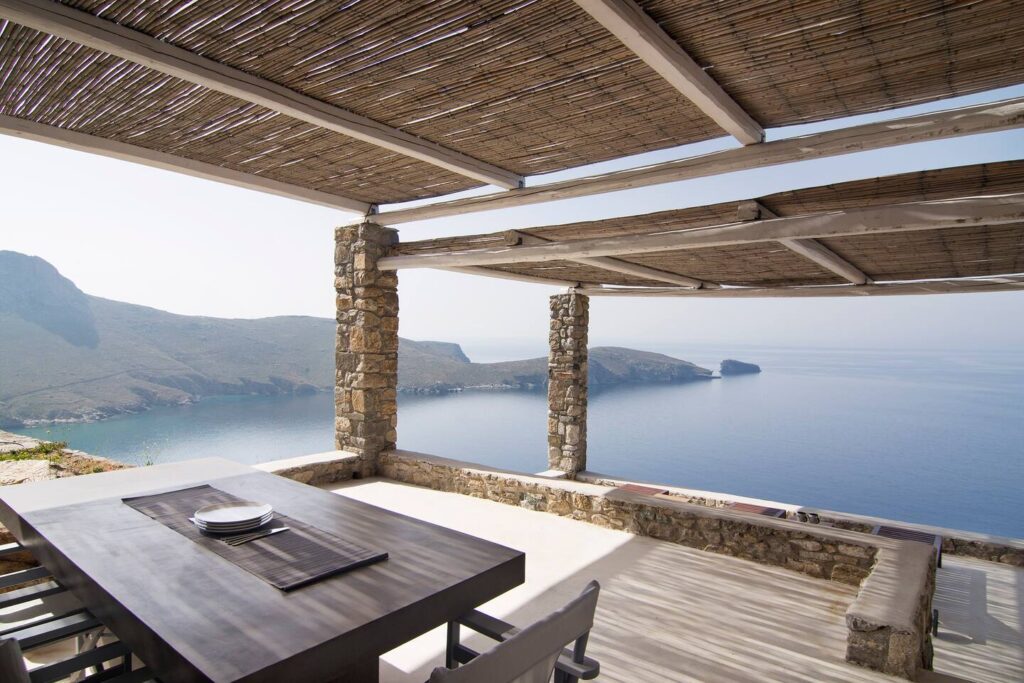 Insights Greece - Seaside Holiday Villa on Serifos Island 