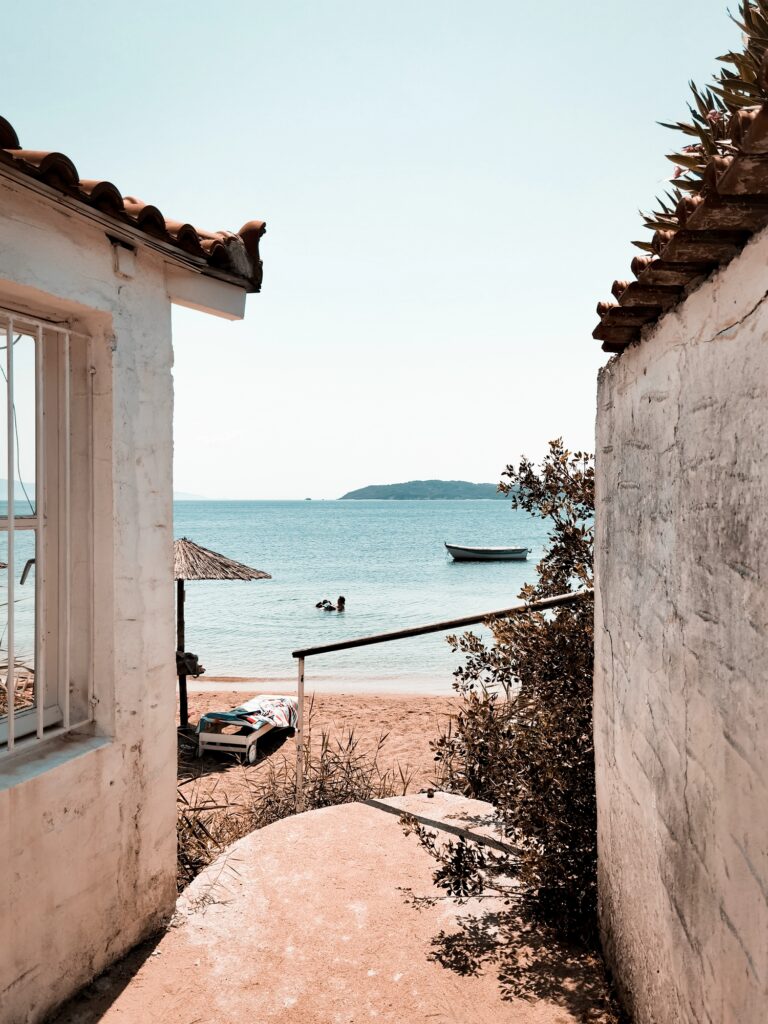 Insights Greece - A Guide to Romantic Skiathos