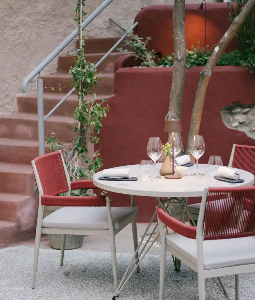 Insights Greece - The Best Outdoor Restaurants in Athens for Summer Dining